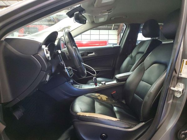 2015 MERCEDES-BENZ GLA GLA250 4-MATIC — DENT
