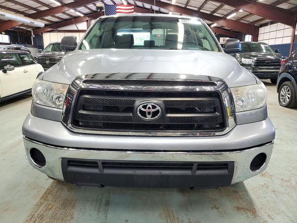 2013 TOYOTA TUNDRA SR5 — DIRF