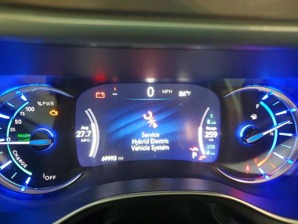 2023 CHRYSLER PACIFICA Touring L — ODOM