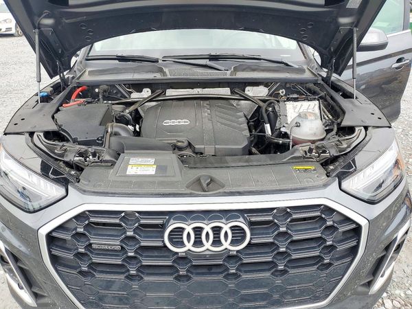 2024 AUDI Q5 S Line quattro Prestige — Engine bay