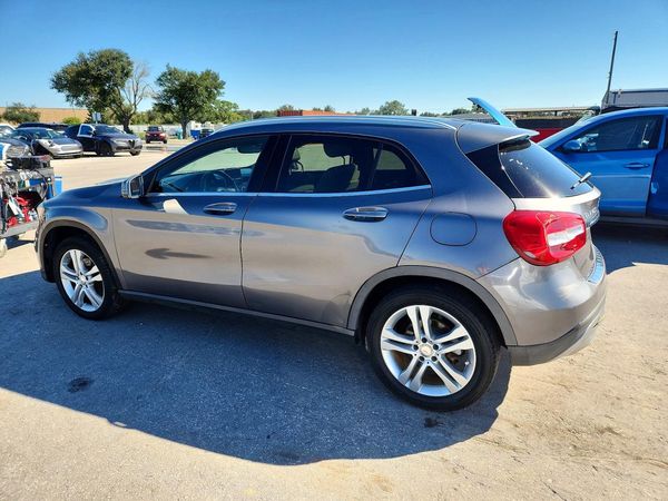 2016 MERCEDES-BENZ GLA GLA250-4M — DSRA