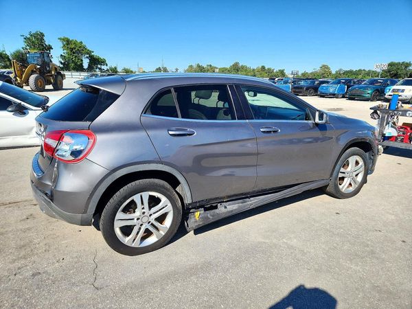 2016 MERCEDES-BENZ GLA GLA250-4M — PSRA