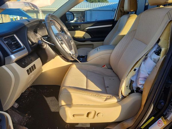 2018 TOYOTA HIGHLANDER