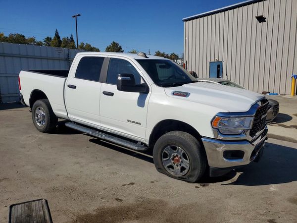 2024 RAM 2500 Big Horn — Passenger 3/4