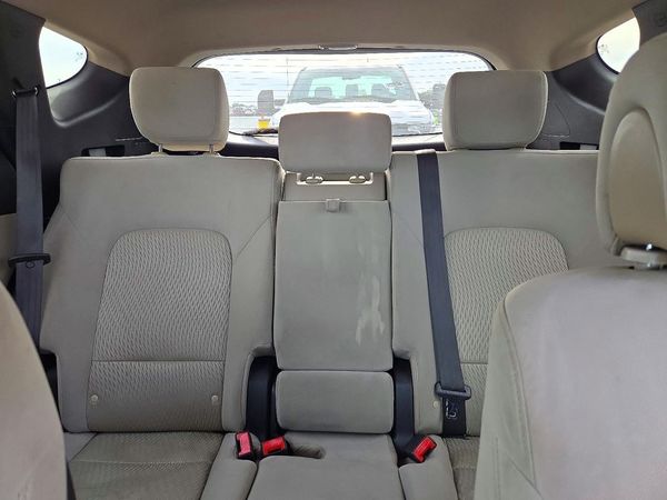 2015 HYUNDAI SANTA FE GL — SUVN