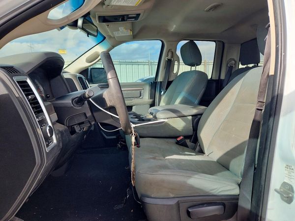 2015 RAM 1500 SLT — DENT