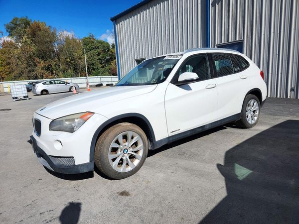 2014 BMW X1 xDrive28i — Front 3/4