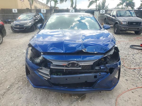 2019 HYUNDAI ELANTRA SE — DIRF