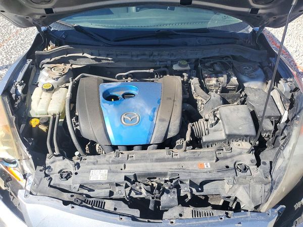 2012 MAZDA 3 Touring/GS — Engine bay