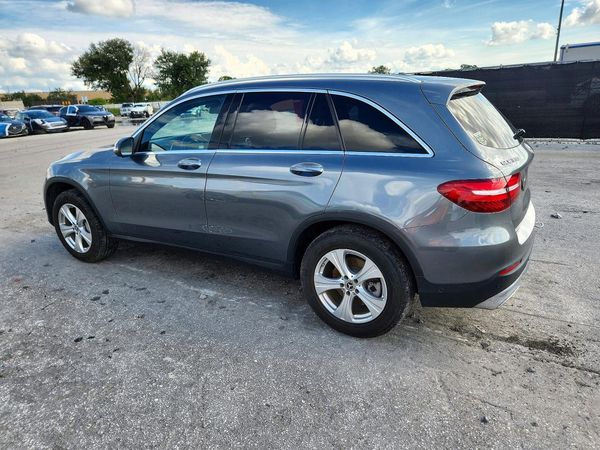 2018 MERCEDES-BENZ GLC GLC300 — DSRA