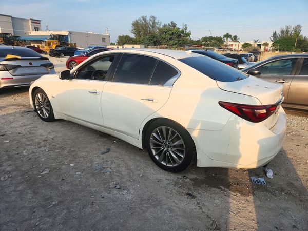 2018 INFINITI Q50 — DSRA