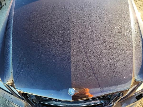 2012 MERCEDES-BENZ E E350 4-MATIC — Engine bay