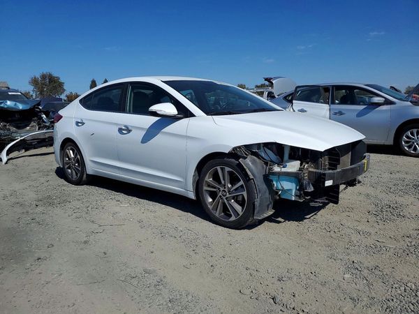 2017 HYUNDAI ELANTRA — Passenger 3/4