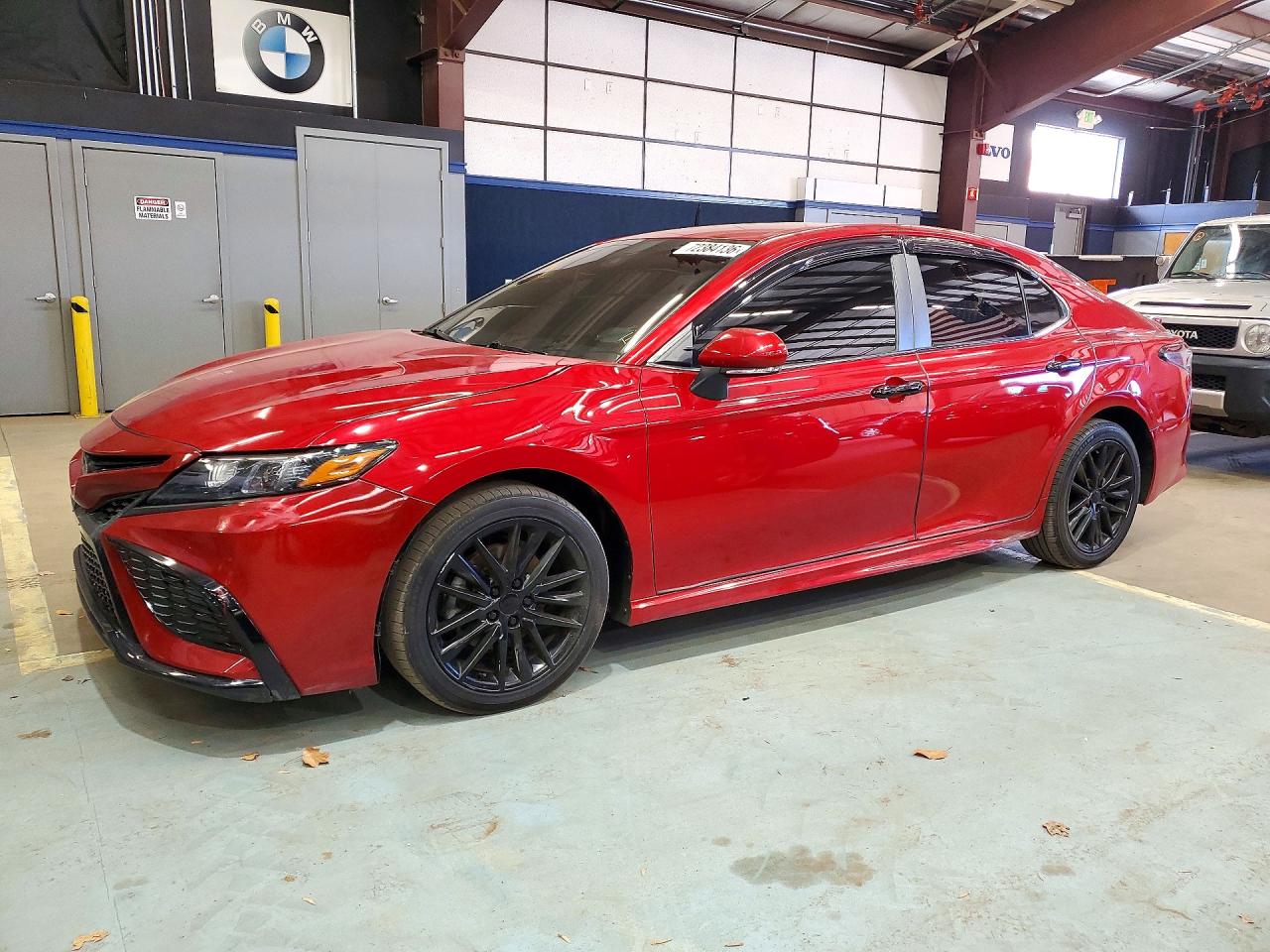 2023 TOYOTA CAMRY SE — Front 3/4