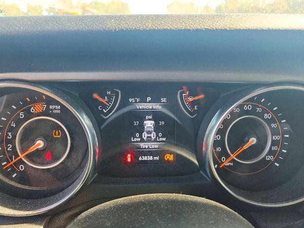 2018 JEEP WRANGLER Unlimited Sport — ODOM