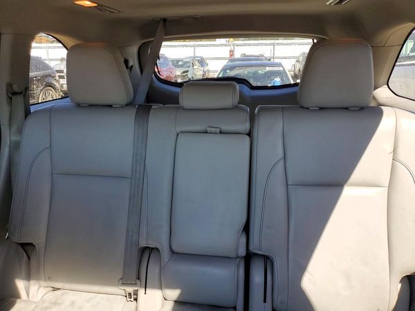 2014 TOYOTA HIGHLANDER Base/Hybrid — SUVN