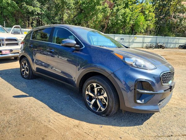 2022 KIA SPORTAGE LX, LX Value Edition Pkg — Passenger 3/4