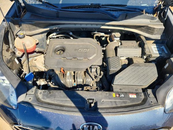 2022 KIA SPORTAGE LX, LX Value Edition Pkg — Engine bay