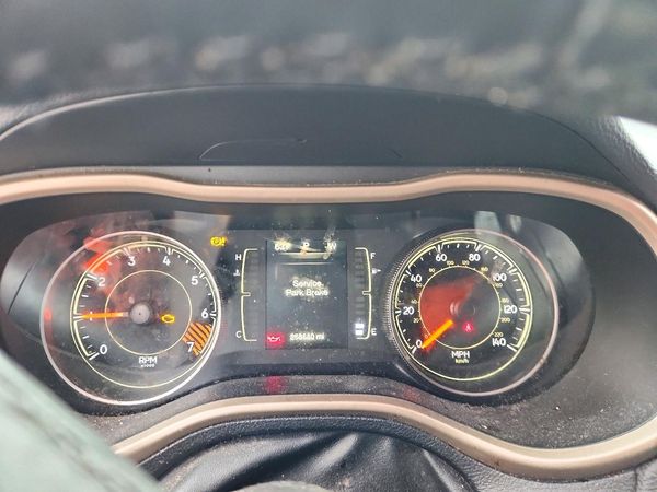 2015 JEEP CHEROKEE Sport — ODOM