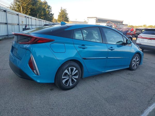 2018 TOYOTA PRIUS Plus/Premium/Advanced — PSRA