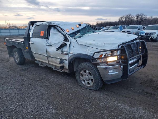 2016 RAM 2500 SLT