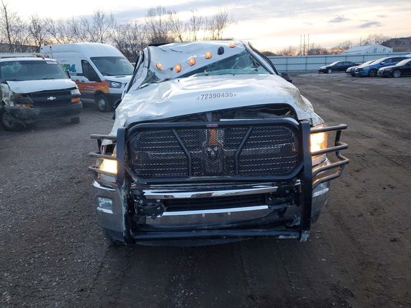 2016 RAM 2500 SLT