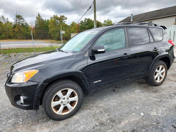 2012 TOYOTA RAV4 High — Front 3/4