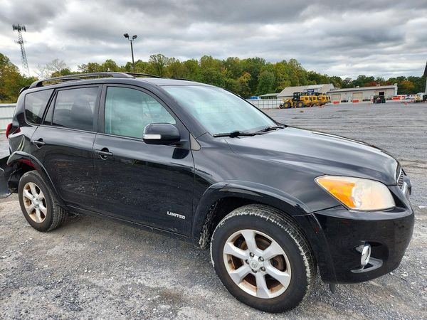 2012 TOYOTA RAV4 High — Passenger 3/4