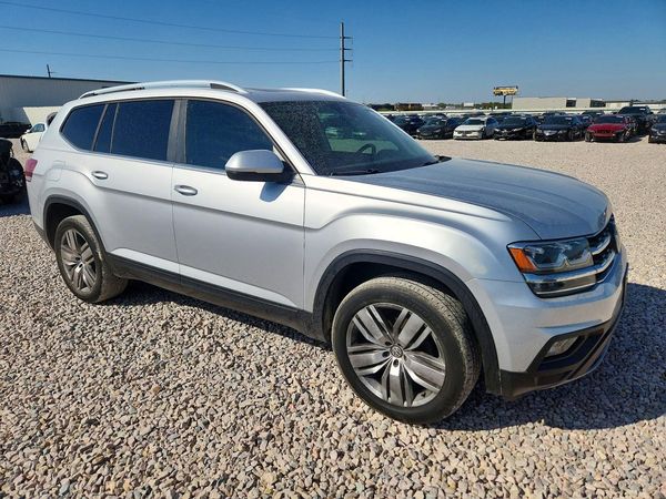 2019 VOLKSWAGEN ATLAS SE — Passenger 3/4