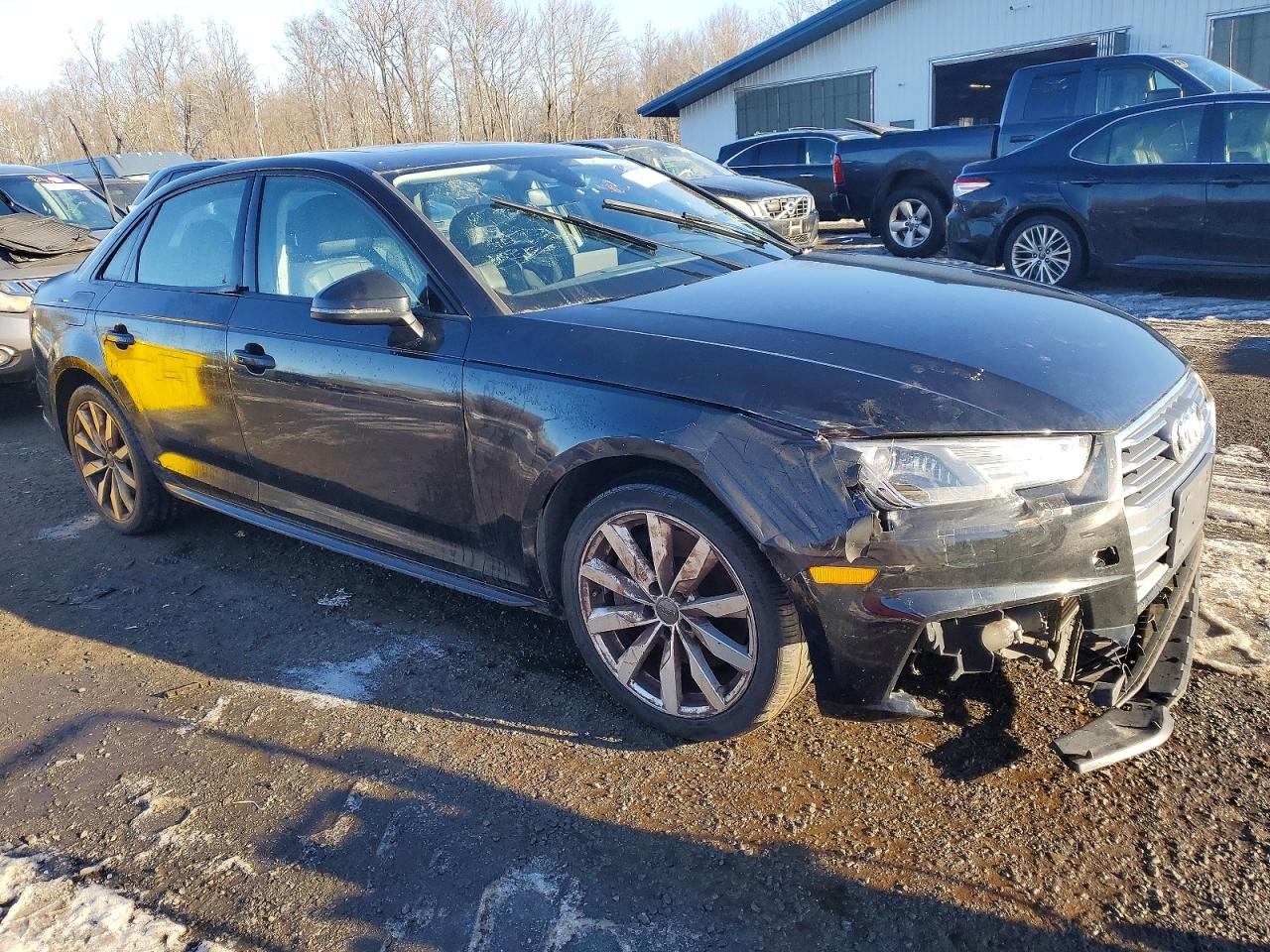 2018 AUDI A4 quattro Premium
