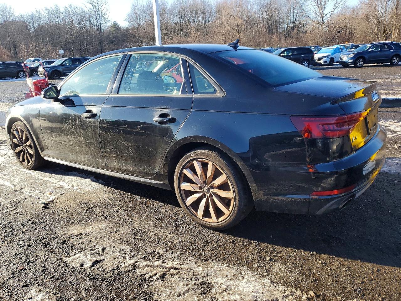 2018 AUDI A4 quattro Premium