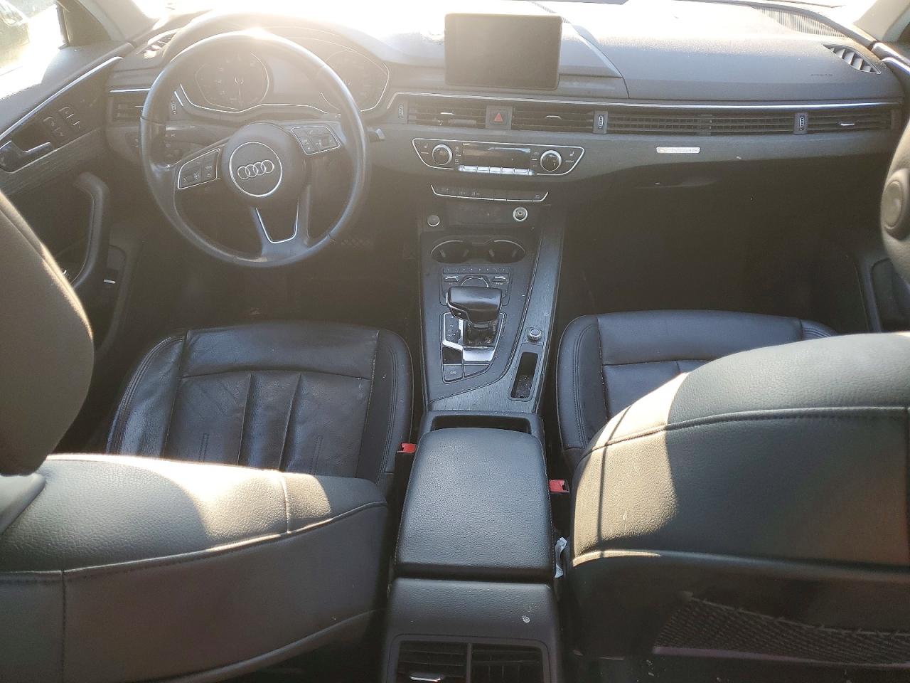 2018 AUDI A4 quattro Premium