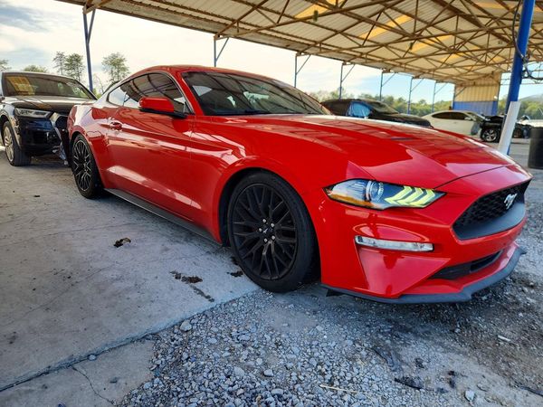 2019 FORD MUSTANG I4 Coupe — Passenger 3/4