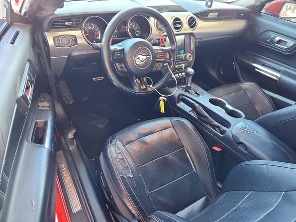 2019 FORD MUSTANG I4 Coupe — CKPT