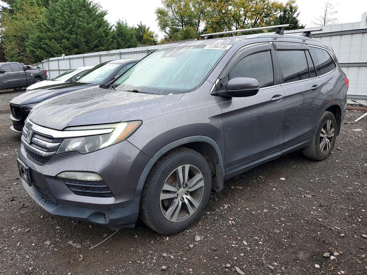 2017 HONDA PILOT EXL SENSING — Front 3/4