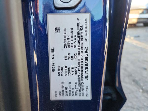 2022 TESLA MODEL 3 — VINS
