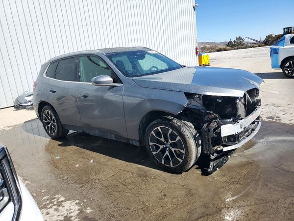 2026 BMW X3 30 xDrive — Passenger 3/4