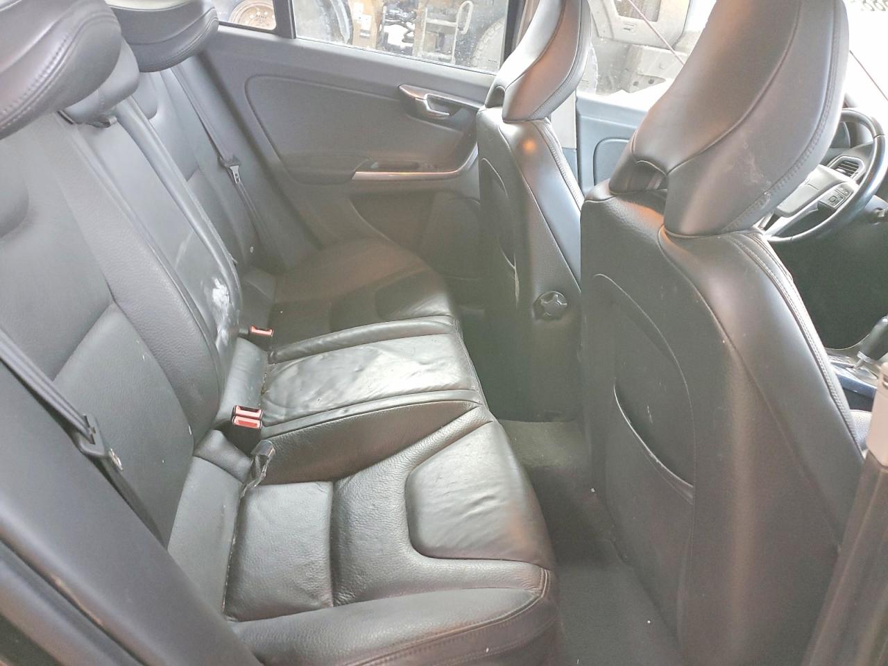 2012 VOLVO S60