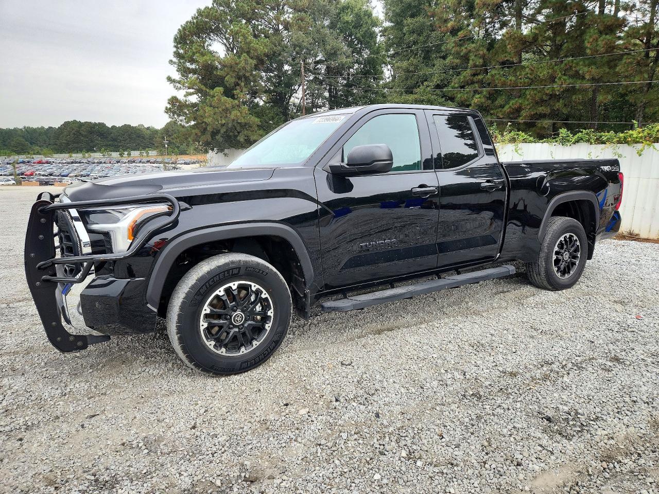 2023 TOYOTA TUNDRA SR5 — Front 3/4