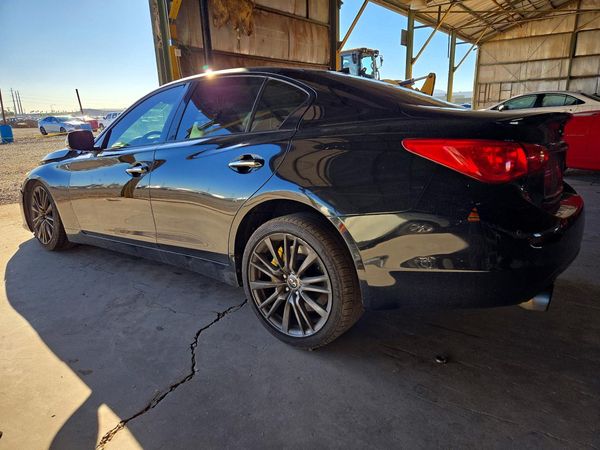 2016 INFINITI Q50 — DSRA