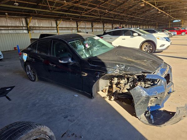 2016 INFINITI Q50 — Passenger 3/4