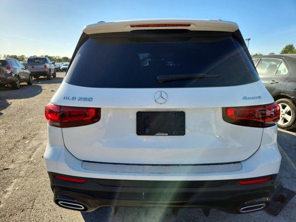 2022 MERCEDES-BENZ GLB-CLASS GLB250 / GLB250 4MATIC — DIRR