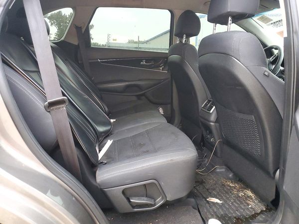 2018 KIA SORENTO L, LX — PSRS