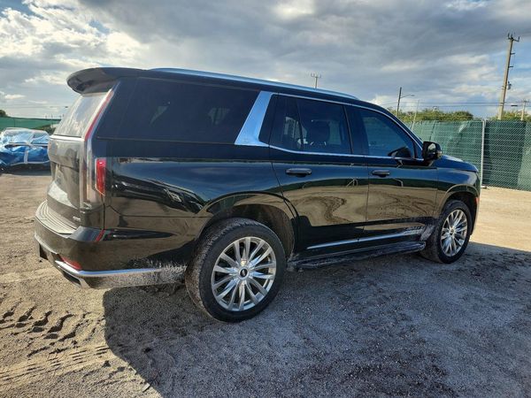 2021 CADILLAC ESCALADE Premium Luxury — PSRA