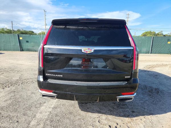 2021 CADILLAC ESCALADE Premium Luxury — DIRR