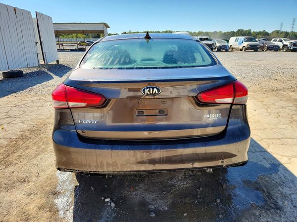 2017 KIA FORTE LX Base — DIRR