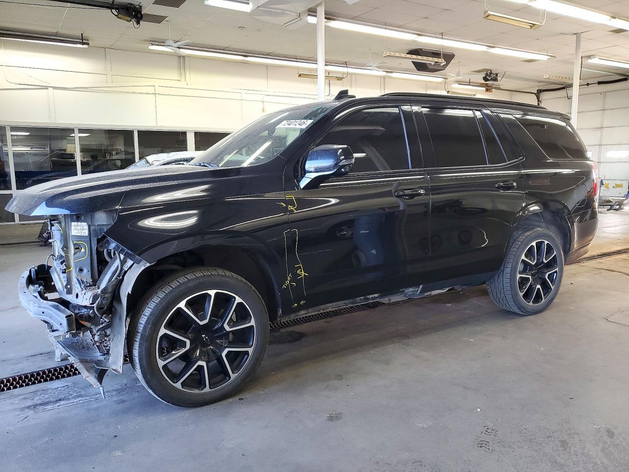 2022 CHEVROLET TAHOE RST — Front 3/4