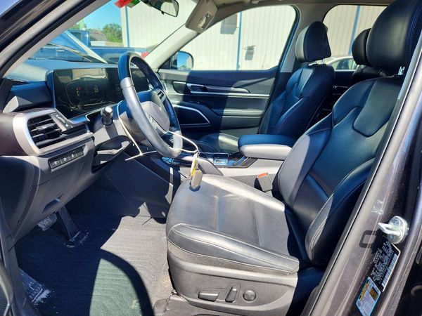 2024 KIA TELLURIDE S — DENT