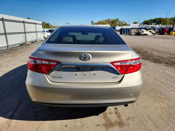 2016 TOYOTA CAMRY — DIRR