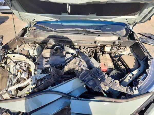 2023 TOYOTA RAV4 XLE — Engine bay